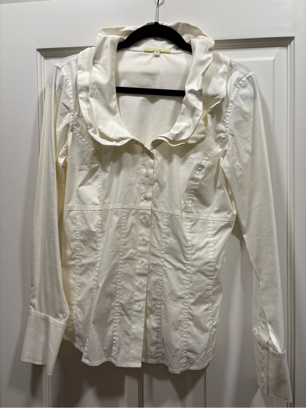 Gianni Bini Cream Blouse with Frill Collar